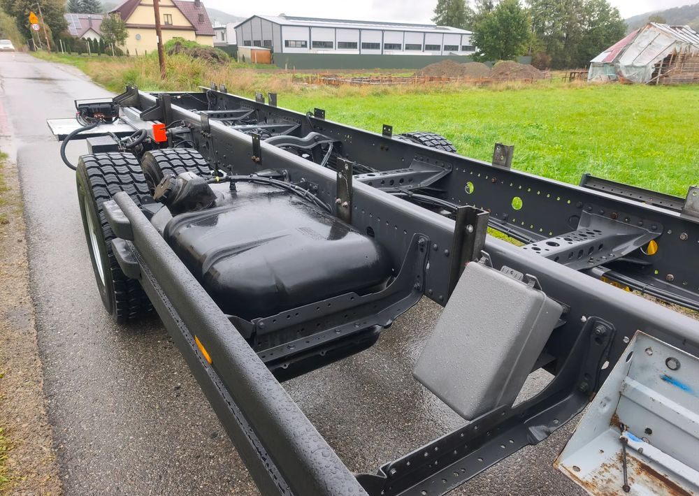 Mercedes-Benz Atego 1624 rama do zabudowy - Chassis lastebil: bilde 4 Mercedes-Benz Atego 1624 rama do zabudowy - Chassis lastebil: bilde 4