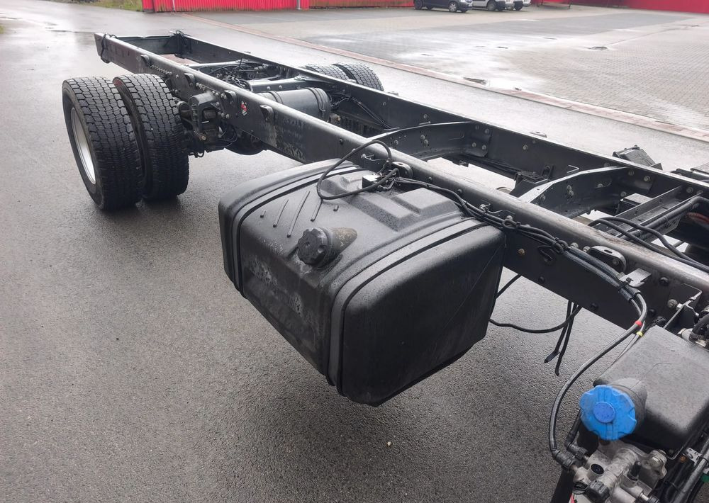 Renault Midlum 220.14 220.16 rama do zabudowy poduszka - Chassis lastebil: bilde 5 Renault Midlum 220.14 220.16 rama do zabudowy poduszka - Chassis lastebil: bilde 5