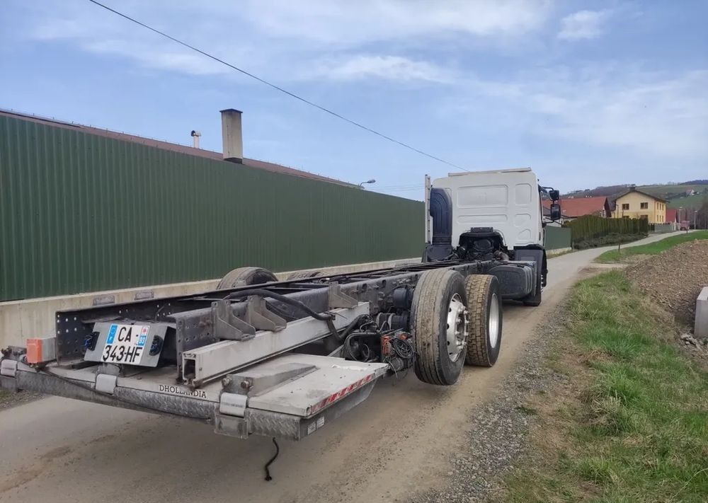 Renault Premium 26.380 Dxi 6x2 rama do zabudowy - Chassis lastebil: bilde 3 Renault Premium 26.380 Dxi 6x2 rama do zabudowy - Chassis lastebil: bilde 3