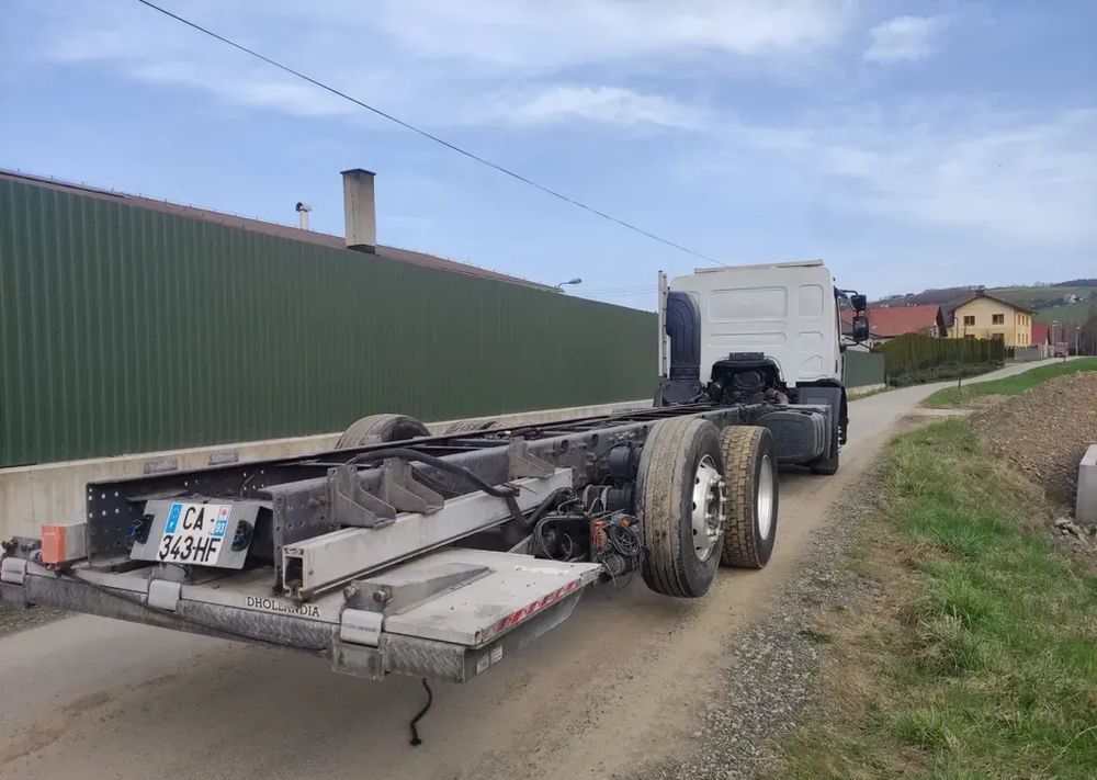 Renault Premium 26.380 Dxi 6x2 rama do zabudowy - Chassis lastebil: bilde 3 Renault Premium 26.380 Dxi 6x2 rama do zabudowy - Chassis lastebil: bilde 3