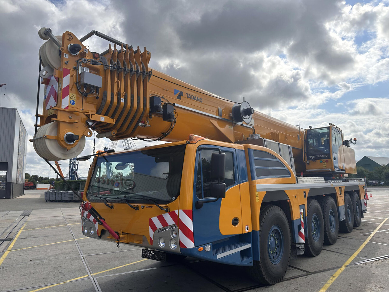 Tadano Tadano AC 5.220 L-1 - Mobilkran: bilde 1 Tadano Tadano AC 5.220 L-1 - Mobilkran: bilde 1