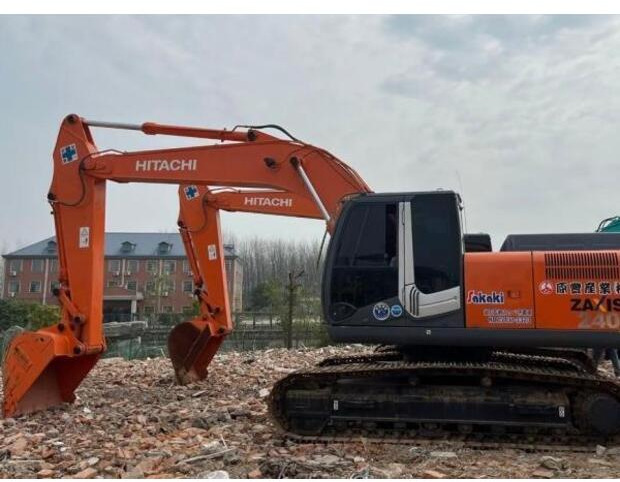 Beltegraver 2021 Hitachi ZX240-3: bilde 10