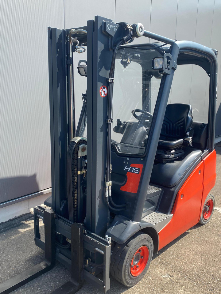 Linde Linde H 16 T - 2.575 h - Seitenschieber - - Gasstruck: bilde 3 Linde Linde H 16 T - 2.575 h - Seitenschieber - - Gasstruck: bilde 3