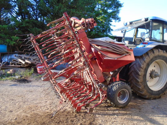 Kverneland DV6 - Såmaskin: bilde 3 Kverneland DV6 - Såmaskin: bilde 3