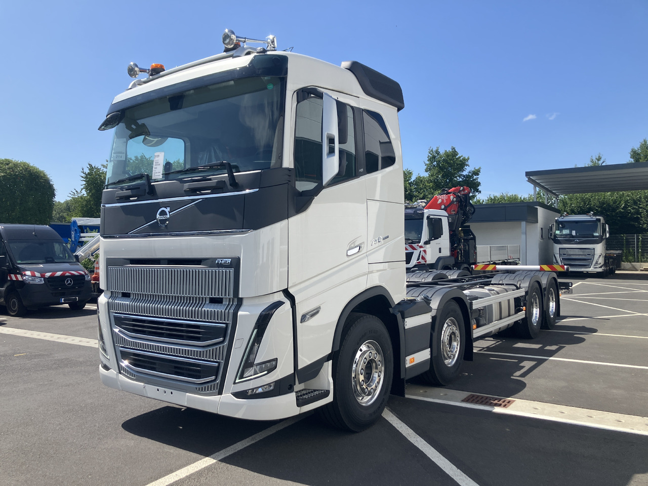 VOLVO FH16 750 8x4 Chassis - Chassis lastebil: bilde 5 VOLVO FH16 750 8x4 Chassis - Chassis lastebil: bilde 5