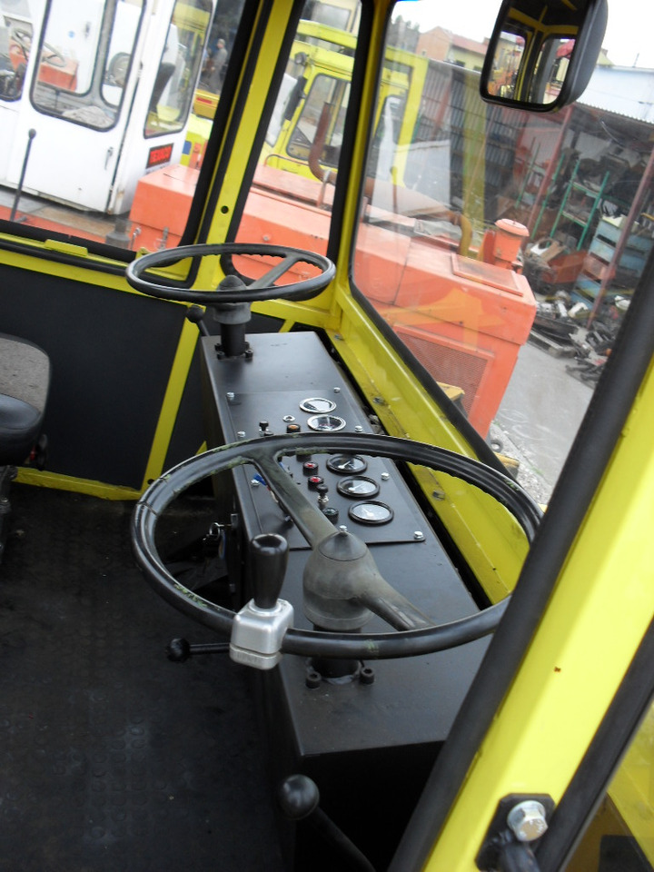 Stavostroj Remasz VP200 - Gummihjuls vals: bilde 4 Stavostroj Remasz VP200 - Gummihjuls vals: bilde 4