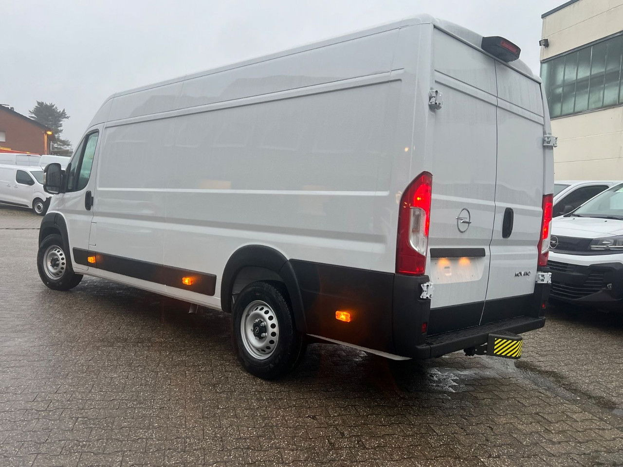 Opel Kasten 3,5 L4 H2 PS 180 Automatik+AHK Kasten 3,5 L4 H2 PS 180 Automatik+AHK - Kassebil: bilde 5 Opel Kasten 3,5 L4 H2 PS 180 Automatik+AHK Kasten 3,5 L4 H2 PS 180 Automatik+AHK - Kassebil: bilde 5