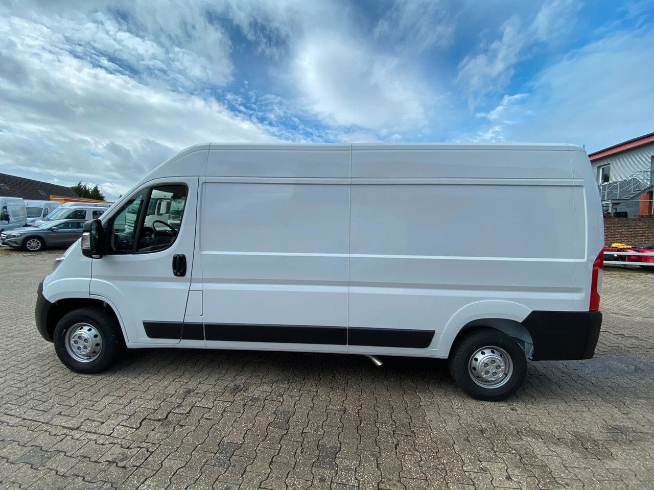 Opel Movano Cargo - Kassebil: bilde 2 Opel Movano Cargo - Kassebil: bilde 2