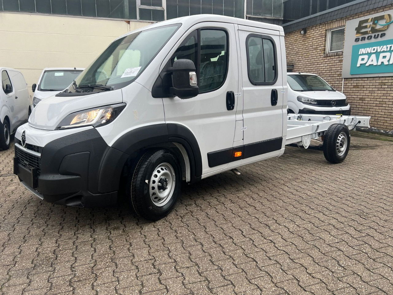 Opel Movano Fahrgestell DoKa PS 180 35 L4 Heavy DSK - BE trekkvogn, Varebil med dobbelt førerhus: bilde 3 Opel Movano Fahrgestell DoKa PS 180 35 L4 Heavy DSK - BE trekkvogn, Varebil med dobbelt førerhus: bilde 3