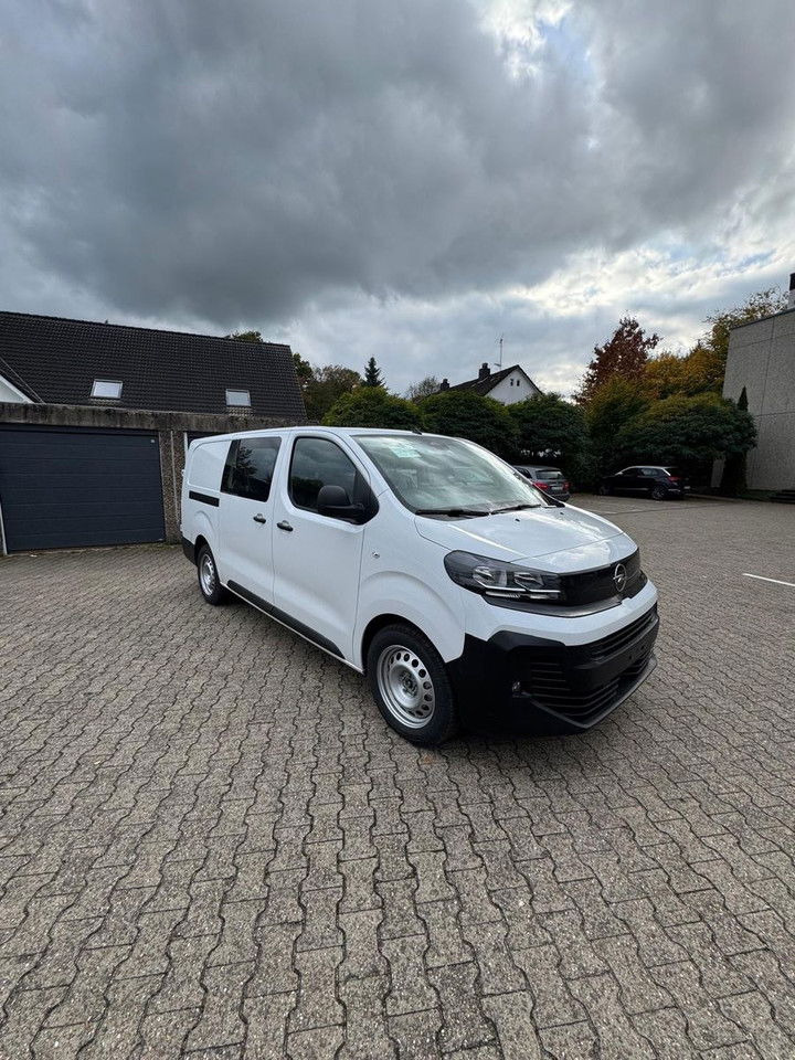 Opel Vivaro Flexspace - Kassebil: bilde 1 Opel Vivaro Flexspace - Kassebil: bilde 1