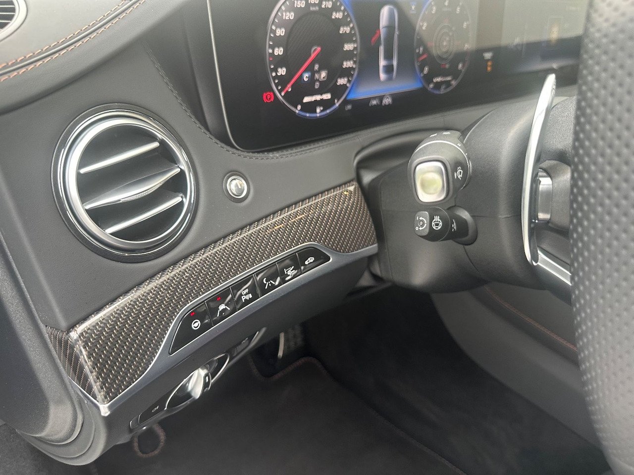 Mercedes-Benz S 65 AMG Final Edition 1/130 - Sedan: bilde 5 Mercedes-Benz S 65 AMG Final Edition 1/130 - Sedan: bilde 5