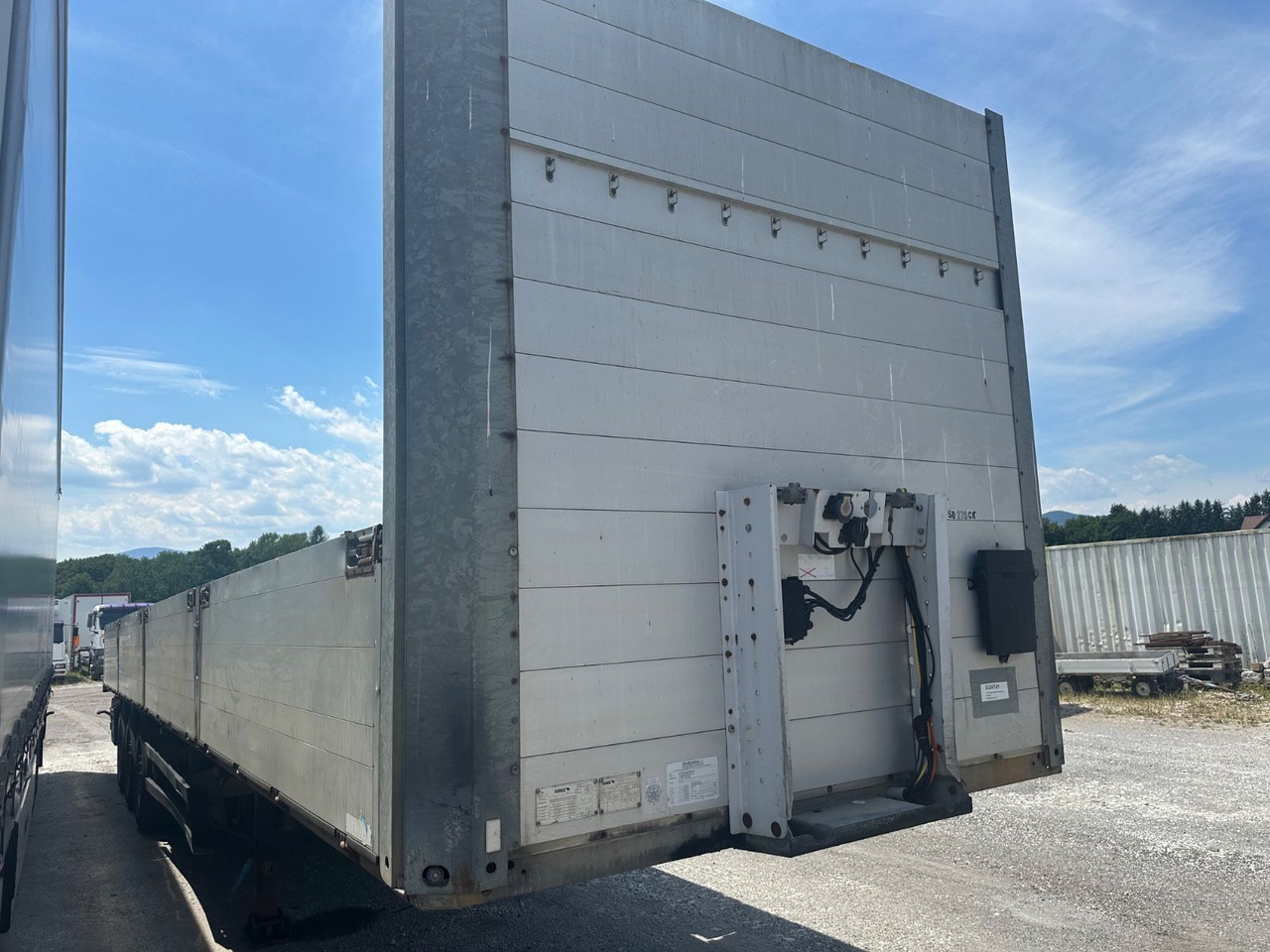 Schmitz Cargobull SCB 24 Bordwand 800 Lift - Åpen semitrailer: bilde 2 Schmitz Cargobull SCB 24 Bordwand 800 Lift - Åpen semitrailer: bilde 2
