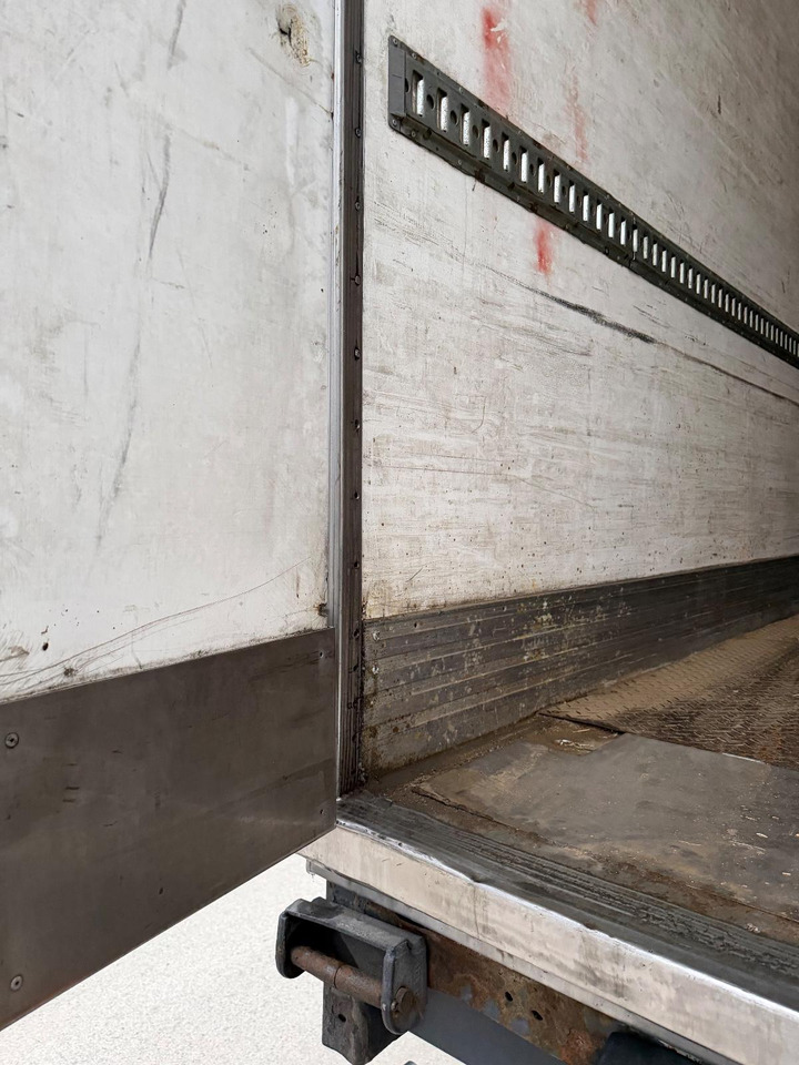 Schwarzmüller Carrier Maxima 1300 ALU LIFT - Skapsemi: bilde 5 Schwarzmüller Carrier Maxima 1300 ALU LIFT - Skapsemi: bilde 5