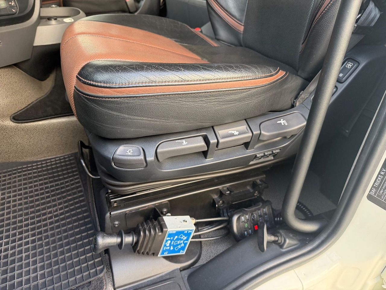 Trekkvogn DAF XF 530  Vollausstattung Vollluft 2l-Hydraulik: bilde 12