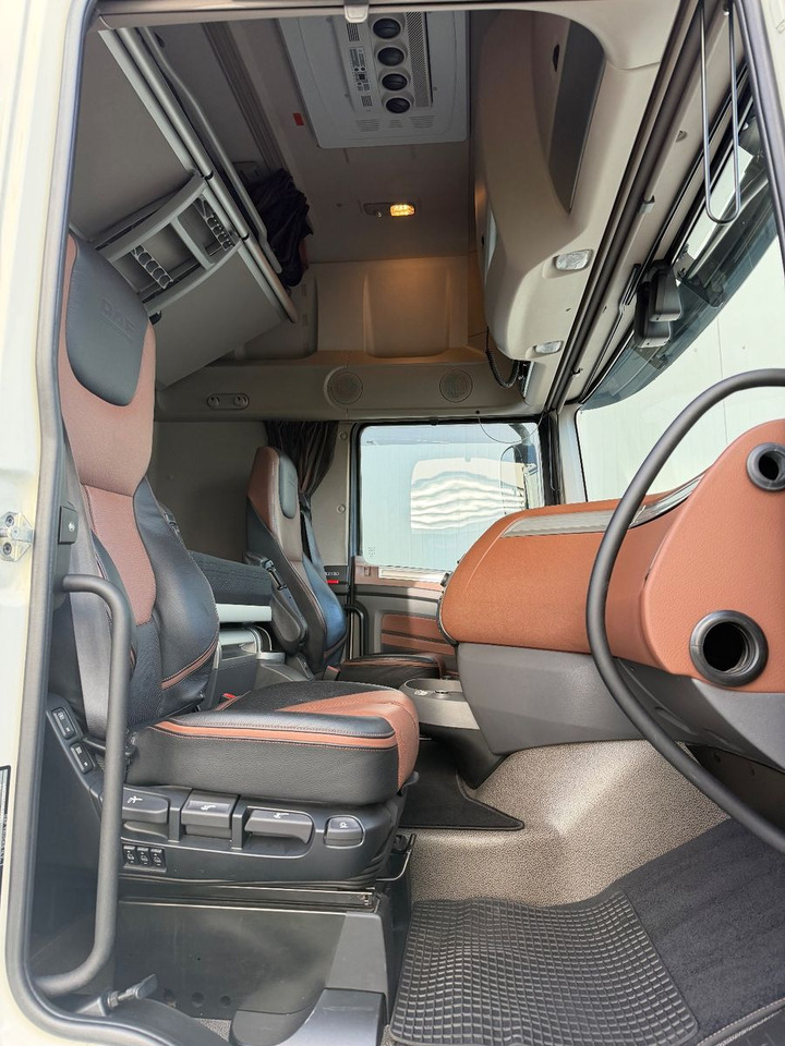 Trekkvogn DAF XF 530  Vollausstattung Vollluft 2l-Hydraulik: bilde 6