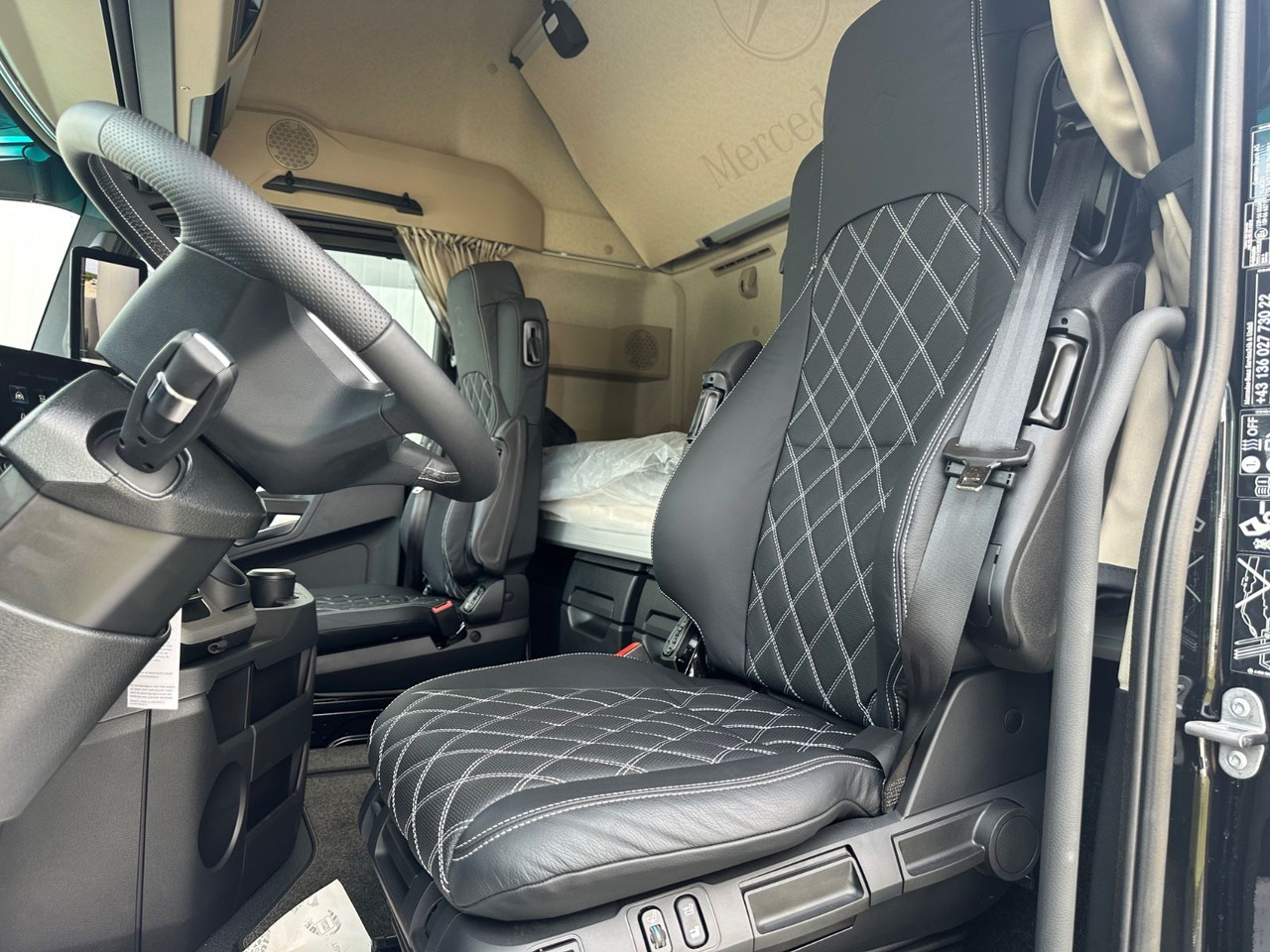 Mercedes-Benz Actros 1863 Final Edition Vollausstattung - Trekkvogn: bilde 5 Mercedes-Benz Actros 1863 Final Edition Vollausstattung - Trekkvogn: bilde 5