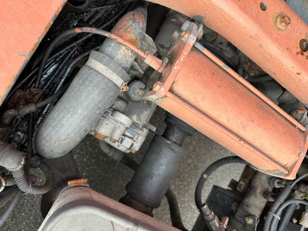 Scania 144/530 Retarder Schalter Scania 144/530 Retarder Schalter - Trekkvogn: bilde 5 Scania 144/530 Retarder Schalter Scania 144/530 Retarder Schalter - Trekkvogn: bilde 5