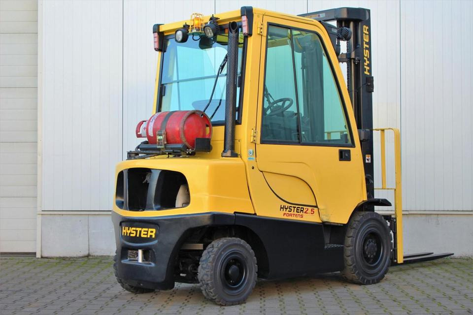 HYSTER H2.5FT Gas 2500kg Kabine 2018 Stapler UVV ✅ - Gasstruck: bilde 1 HYSTER H2.5FT Gas 2500kg Kabine 2018 Stapler UVV ✅ - Gasstruck: bilde 1