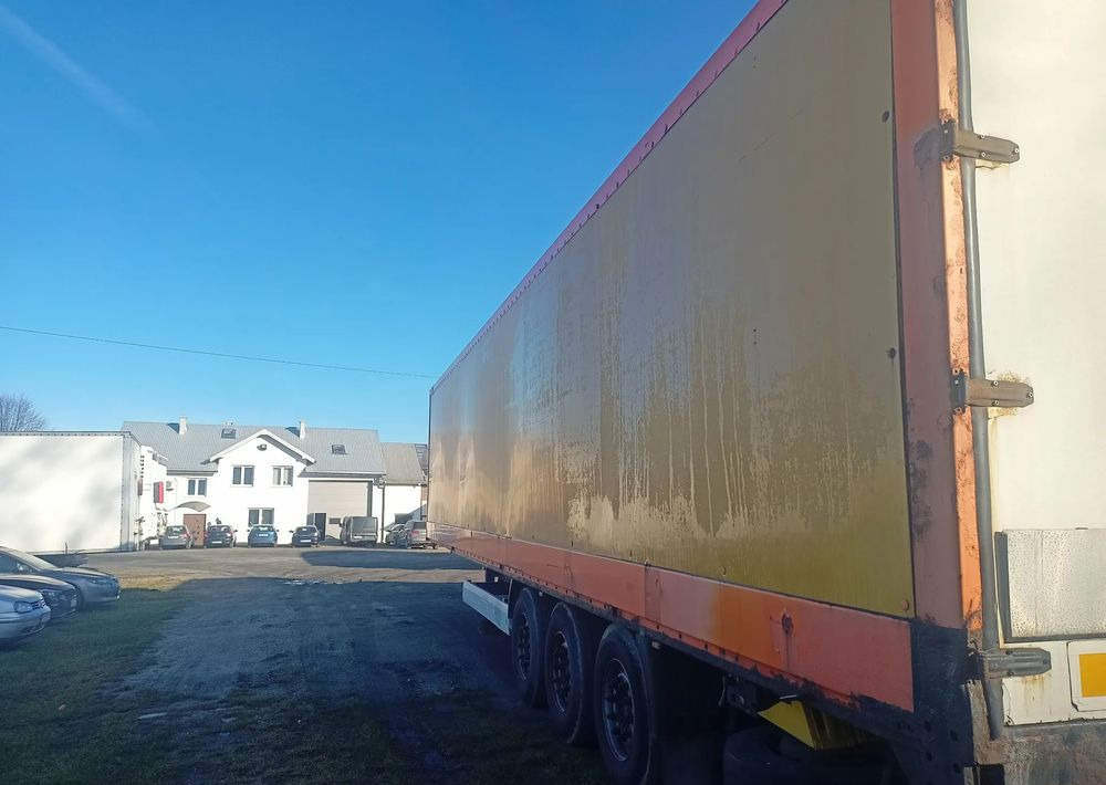 Krone SDK 27 - Isotermisk semitrailer: bilde 2 Krone SDK 27 - Isotermisk semitrailer: bilde 2