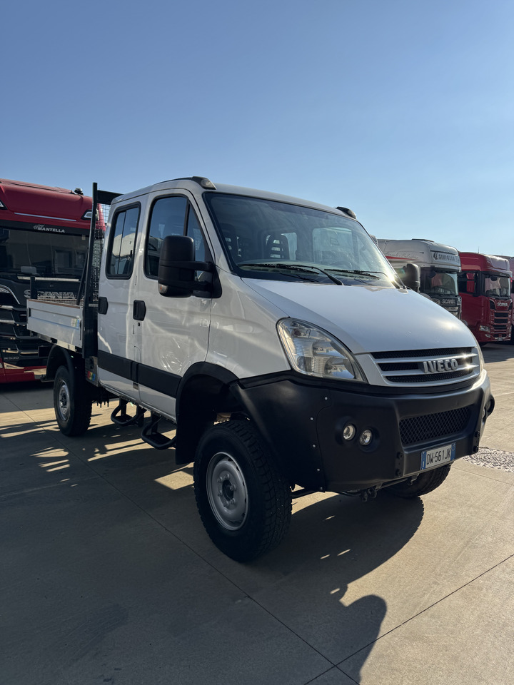 IVECO Daily 4X4 - Varebil med plan: bilde 3 IVECO Daily 4X4 - Varebil med plan: bilde 3