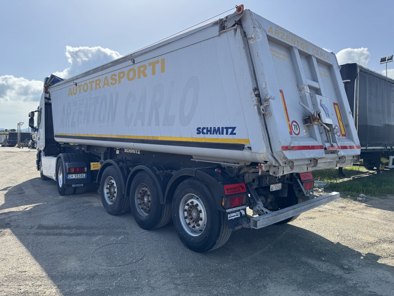 SCHMITZ SR Ribaltabile Post. in Alluminio - Tippsemi: bilde 2 SCHMITZ SR Ribaltabile Post. in Alluminio - Tippsemi: bilde 2