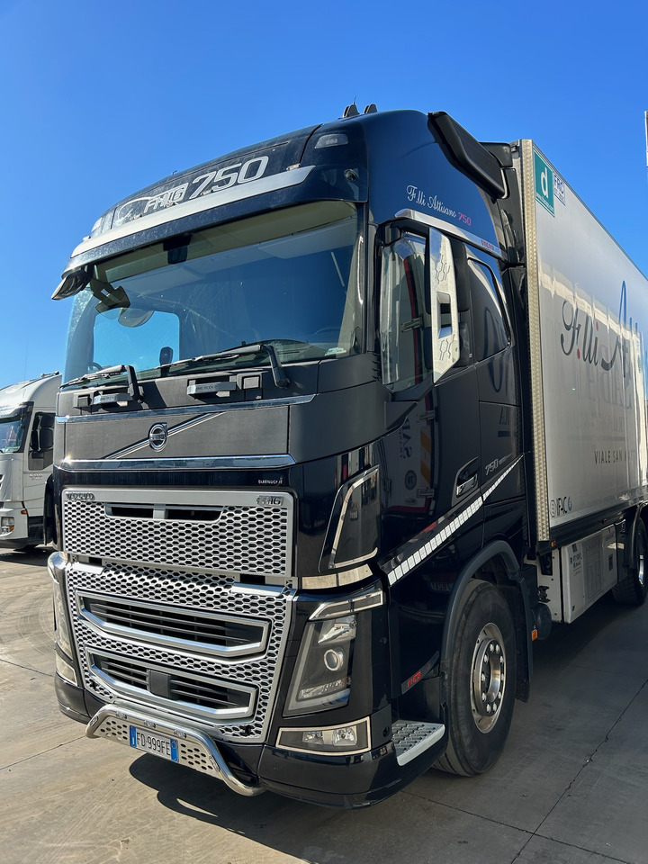 VOLVO FH 750 - Lastebil med kjøl: bilde 5 VOLVO FH 750 - Lastebil med kjøl: bilde 5