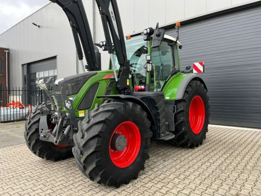 Fendt 720 S4 PROFI PLUS - Traktor: bilde 3 Fendt 720 S4 PROFI PLUS - Traktor: bilde 3