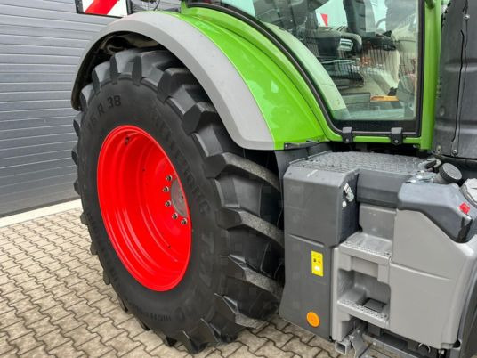 Fendt 720 S4 PROFI PLUS - Traktor: bilde 5 Fendt 720 S4 PROFI PLUS - Traktor: bilde 5