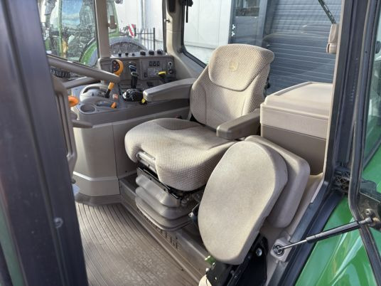John Deere 6195M - Traktor: bilde 2 John Deere 6195M - Traktor: bilde 2