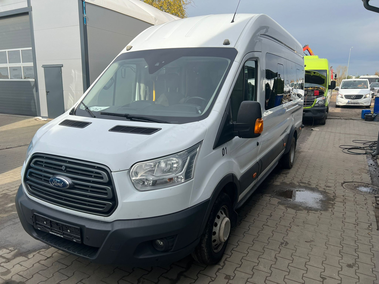 FORD TRANSIT - Minibuss, Persontransport: bilde 1 FORD TRANSIT - Minibuss, Persontransport: bilde 1