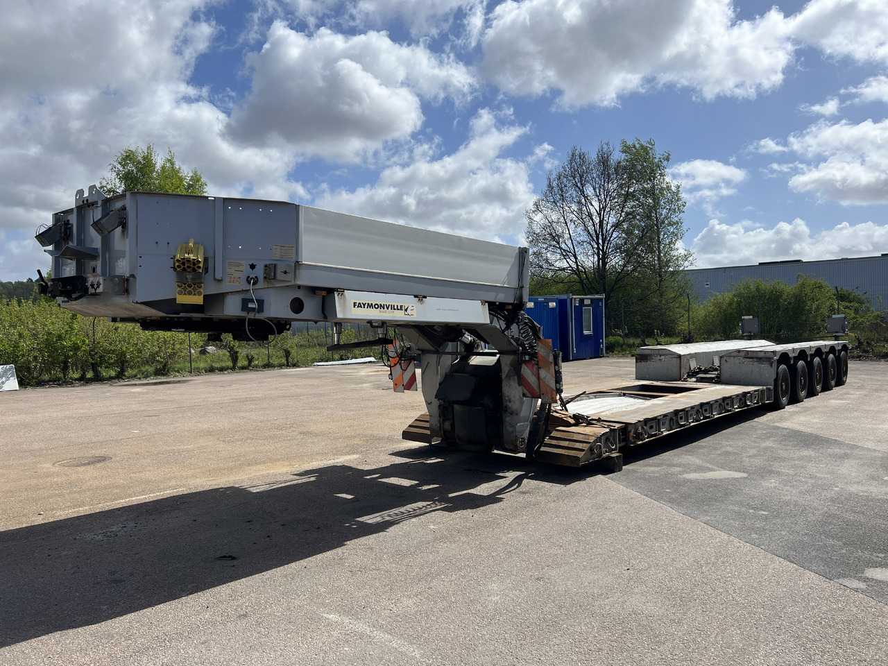 FAYMONVILLE MegaMAX - Lavloader semitrailer: bilde 1 FAYMONVILLE MegaMAX - Lavloader semitrailer: bilde 1