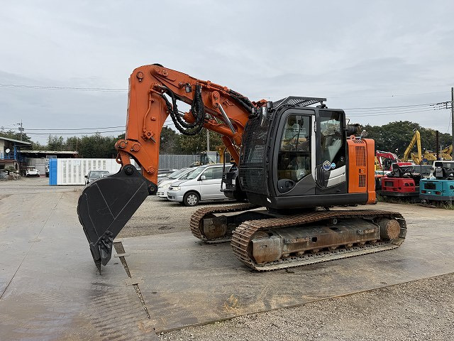 HITACHI ZX135USK-5B - Beltegraver: bilde 1 HITACHI ZX135USK-5B - Beltegraver: bilde 1