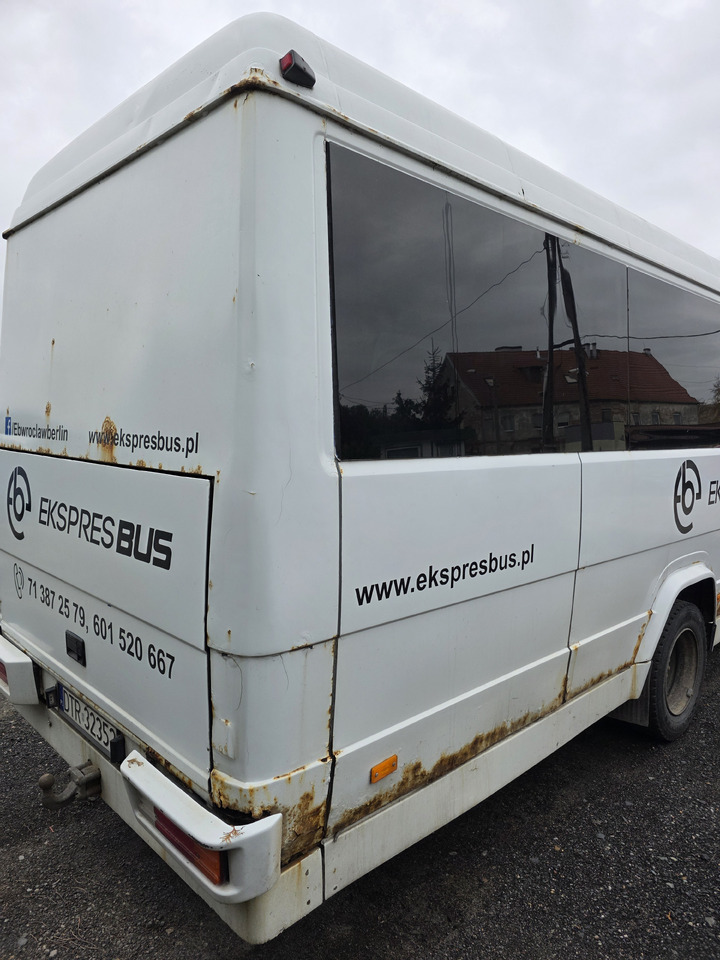 MERCEDES-BENZ Vario 619 - Forstadsbus: bilde 3 MERCEDES-BENZ Vario 619 - Forstadsbus: bilde 3