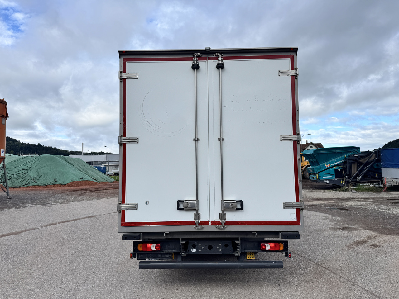 IVECO 80E190 Eurocargo Kühlkoffer (Partikelfilter defekt) - Lastebil med kjøl: bilde 4 IVECO 80E190 Eurocargo Kühlkoffer (Partikelfilter defekt) - Lastebil med kjøl: bilde 4