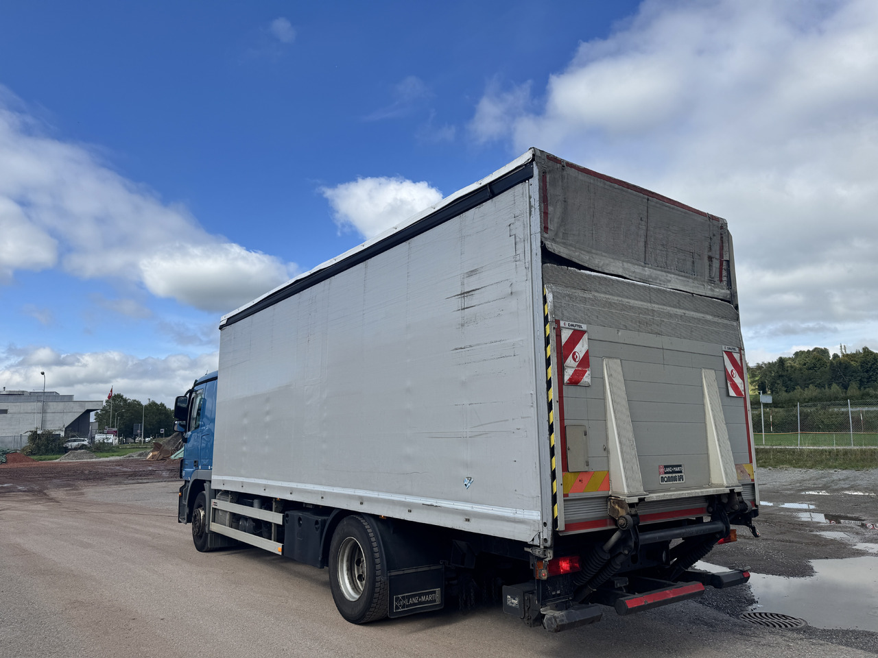 MERCEDES-BENZ Actros 1836 4x2 Blache-Hebebühne - Kapellbil: bilde 2 MERCEDES-BENZ Actros 1836 4x2 Blache-Hebebühne - Kapellbil: bilde 2