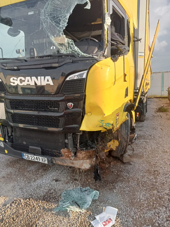 SCANIA R460 SUPER, Location: Villareal, Spain - Trekkvogn: bilde 4 SCANIA R460 SUPER, Location: Villareal, Spain - Trekkvogn: bilde 4