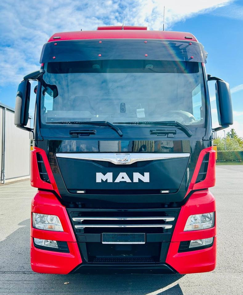 MAN TGX 18.500 4x2 LLS + XXL + Leder + Autom. + Voll-Verkleidung - Trekkvogn: bilde 2 MAN TGX 18.500 4x2 LLS + XXL + Leder + Autom. + Voll-Verkleidung - Trekkvogn: bilde 2