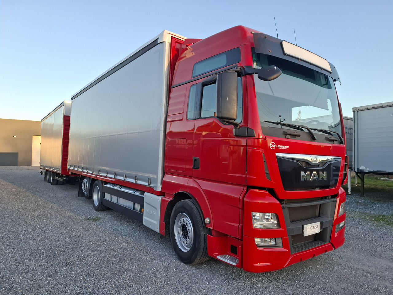 MAN TGX 26.440 E6 + SCHMITZ - Kapellbil: bilde 4 MAN TGX 26.440 E6 + SCHMITZ - Kapellbil: bilde 4