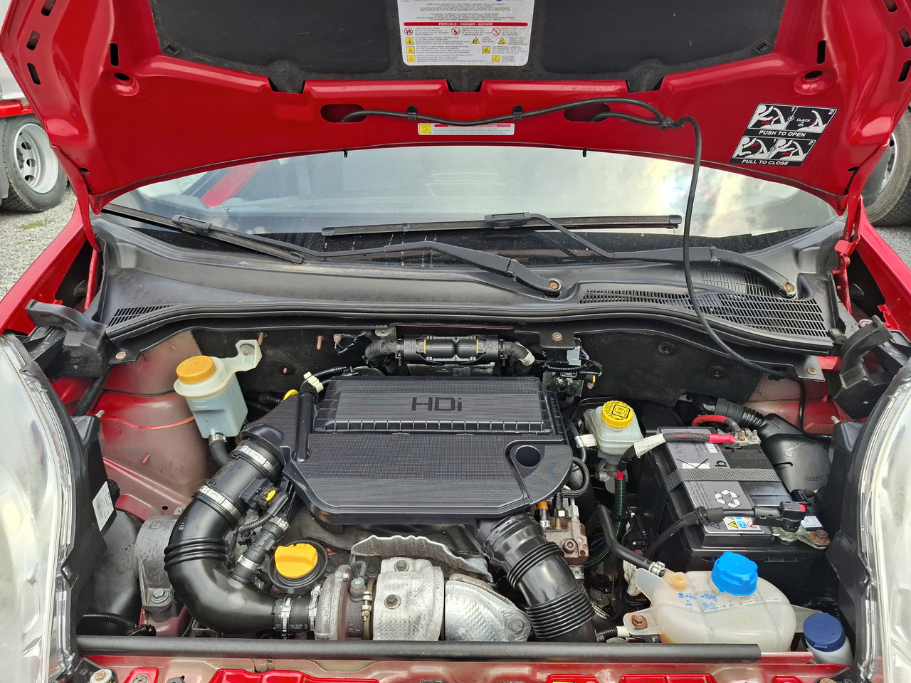 Leie PEUGEOT Peugeot Bipper 1.3 HDI PEUGEOT Peugeot Bipper 1.3 HDI: bilde 16 Leie PEUGEOT Peugeot Bipper 1.3 HDI PEUGEOT Peugeot Bipper 1.3 HDI: bilde 16