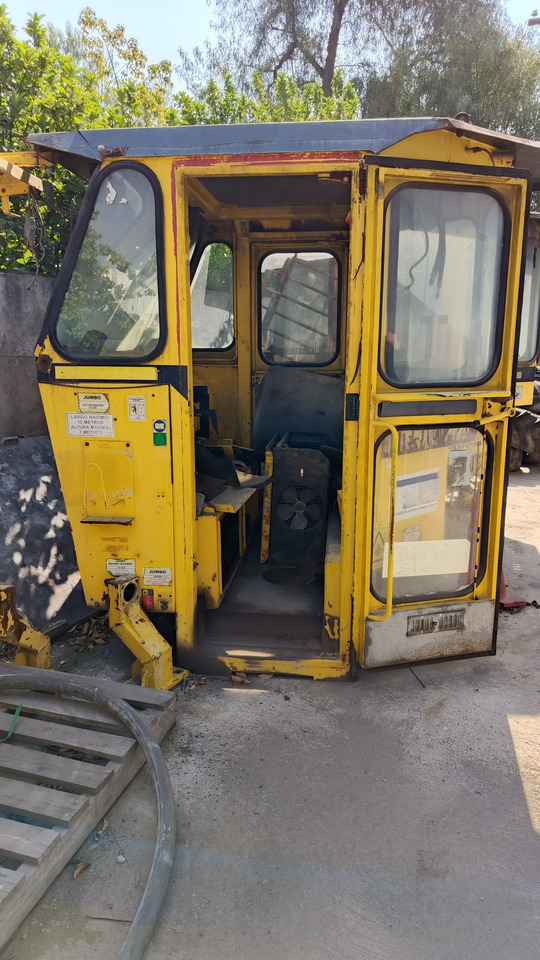 EPIROC BOOMER 282S (CABINAS) - Gruve maskin: bilde 1 EPIROC BOOMER 282S (CABINAS) - Gruve maskin: bilde 1