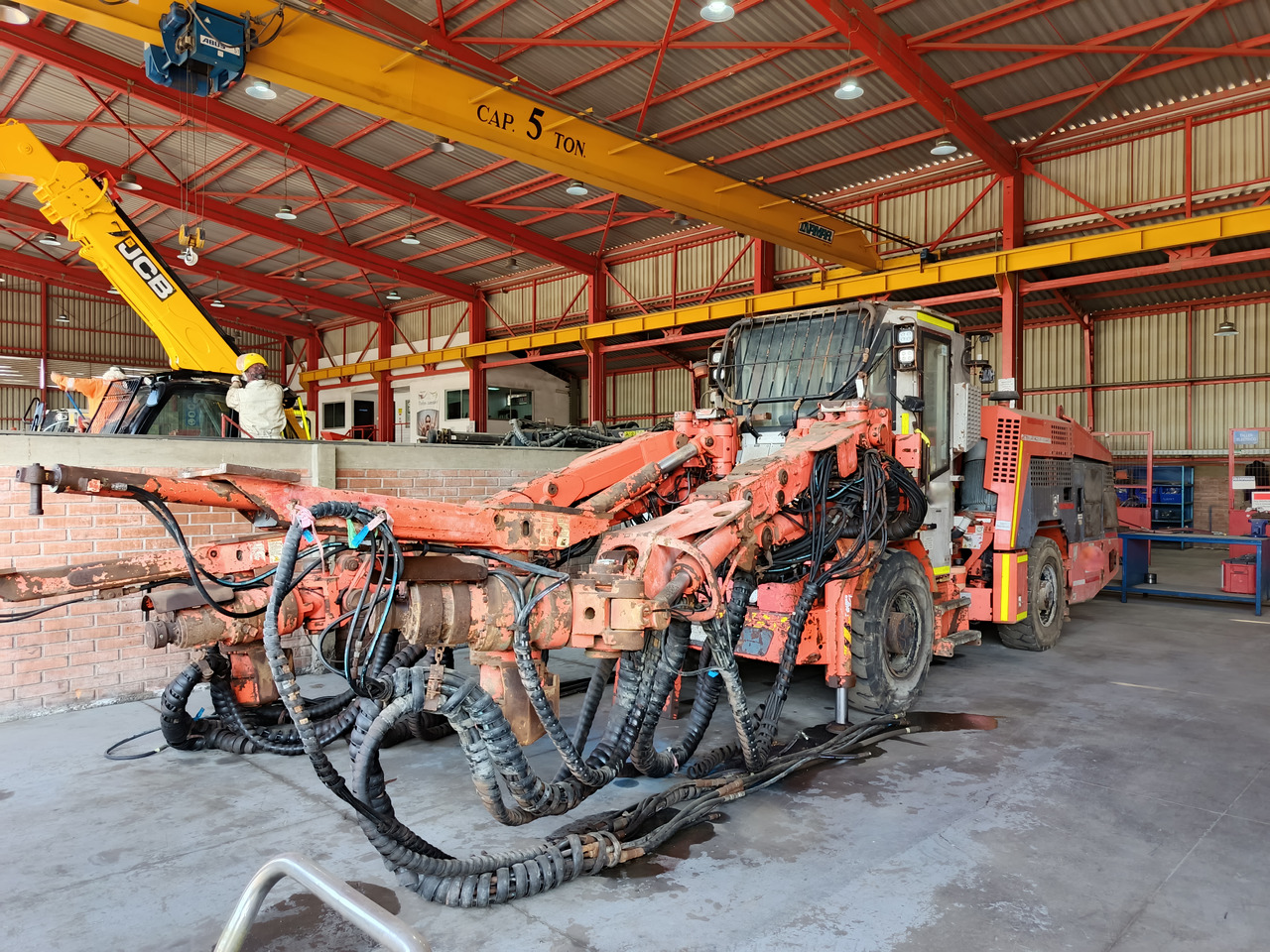 SANDVIK DD321-40C - Gruve maskin: bilde 1 SANDVIK DD321-40C - Gruve maskin: bilde 1