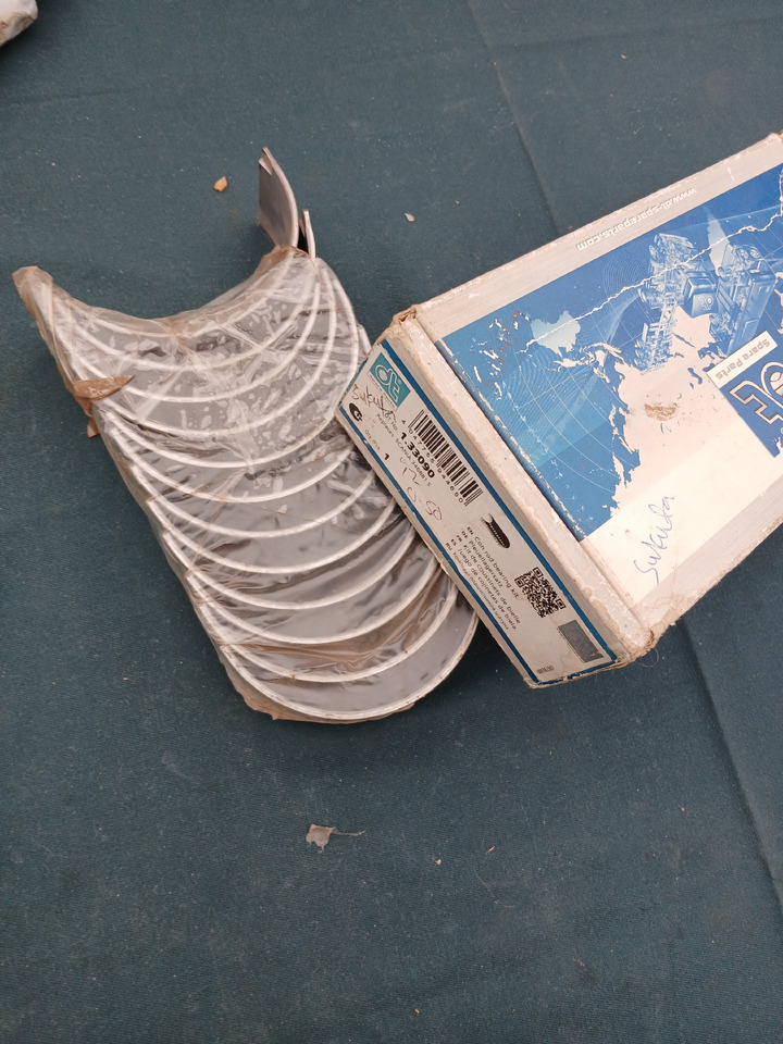 DT Conrod bearing 133090 for Scania 82/93 - Motorlager: bilde 1 DT Conrod bearing 133090 for Scania 82/93 - Motorlager: bilde 1