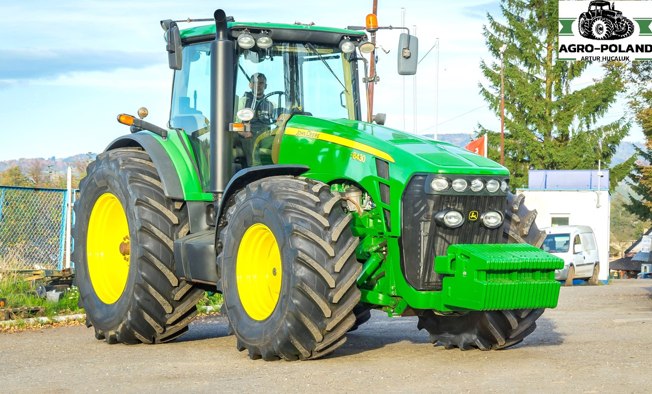 JOHN DEERE 8430 - 2008 ROK - 50 km/h 11.206 h - Traktor: bilde 2 JOHN DEERE 8430 - 2008 ROK - 50 km/h 11.206 h - Traktor: bilde 2