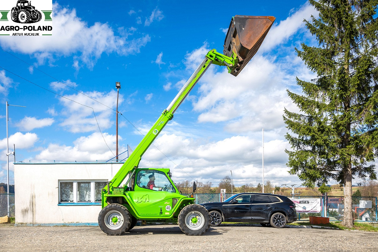 MERLO P 41.7 FARMER - 2010 ROK - WAGA - ŁYŻKA 2.5 M3- WIDŁY + UKŁAD PNEUMATYCZNY - Teleskoplastere: bilde 3 MERLO P 41.7 FARMER - 2010 ROK - WAGA - ŁYŻKA 2.5 M3- WIDŁY + UKŁAD PNEUMATYCZNY - Teleskoplastere: bilde 3