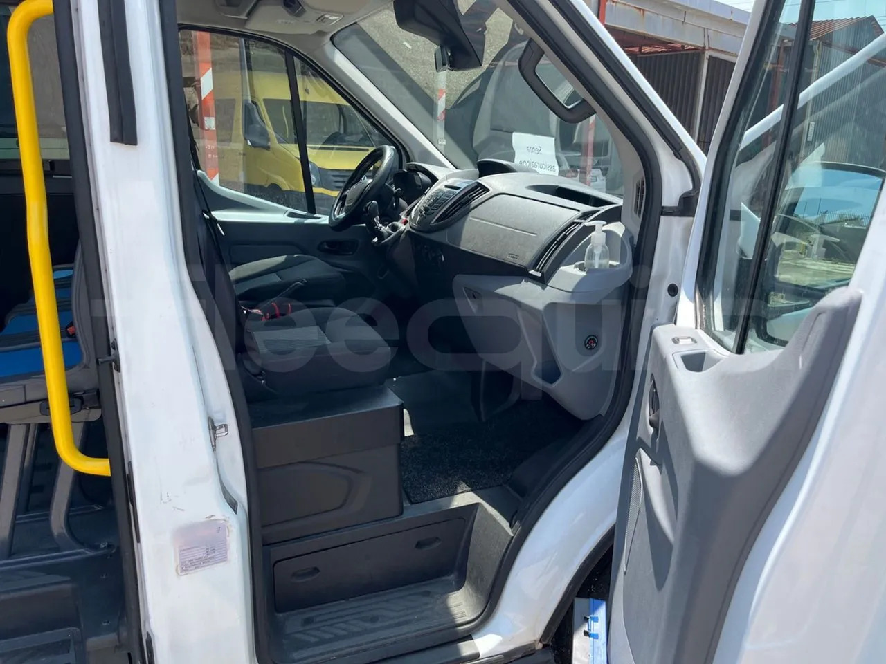 Minibuss, Persontransport Ford Transit: bilde 13