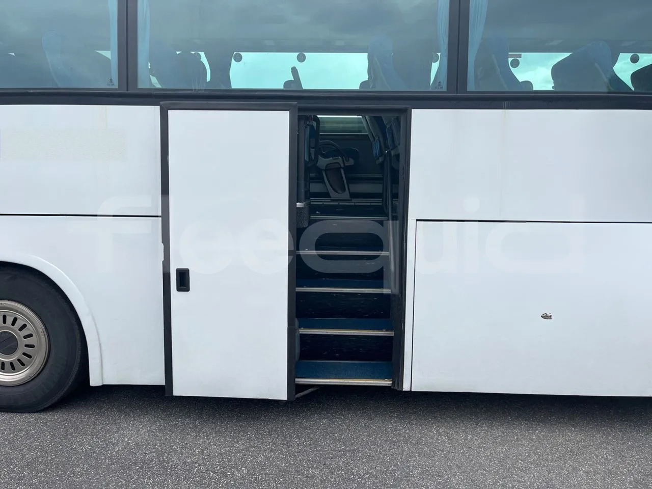 Turistbuss Irisbus Domino Orlandi 2001: bilde 14