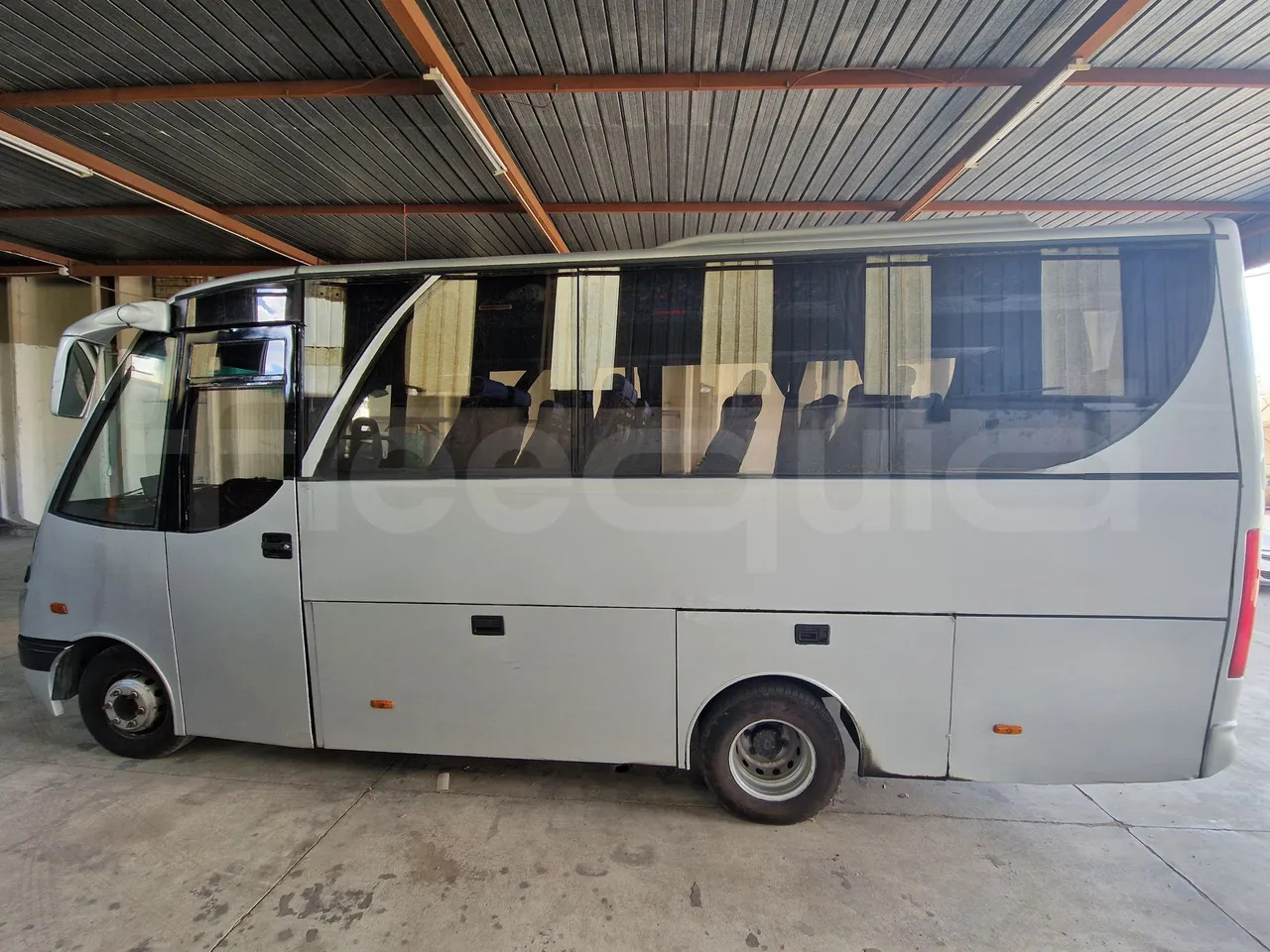 Iveco 65C15/70 - Turistbuss: bilde 5 Iveco 65C15/70 - Turistbuss: bilde 5