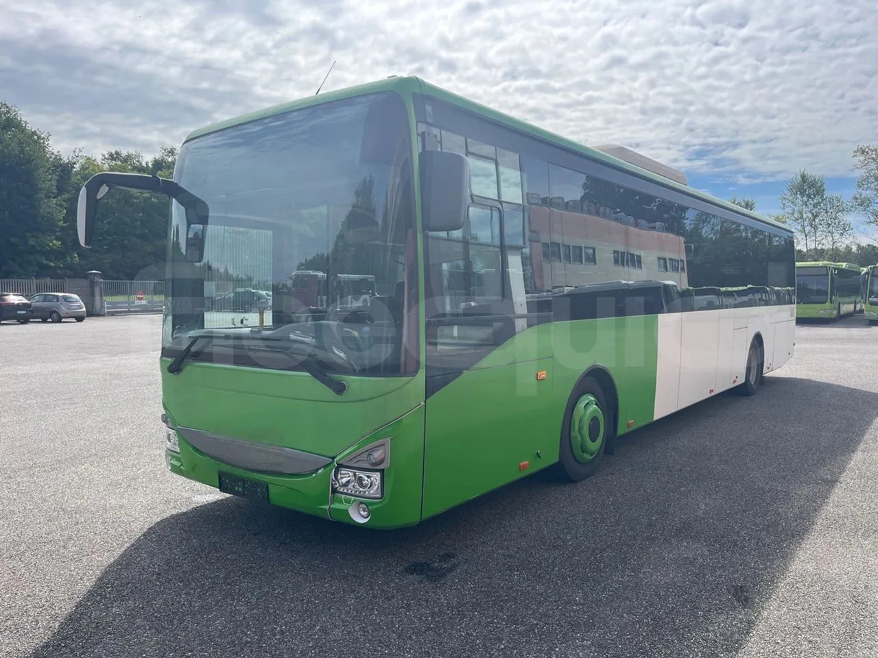 Iveco Crossway - Forstadsbus: bilde 4 Iveco Crossway - Forstadsbus: bilde 4