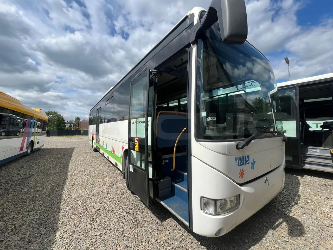 Iveco Crossway - Forstadsbus: bilde 1 Iveco Crossway - Forstadsbus: bilde 1