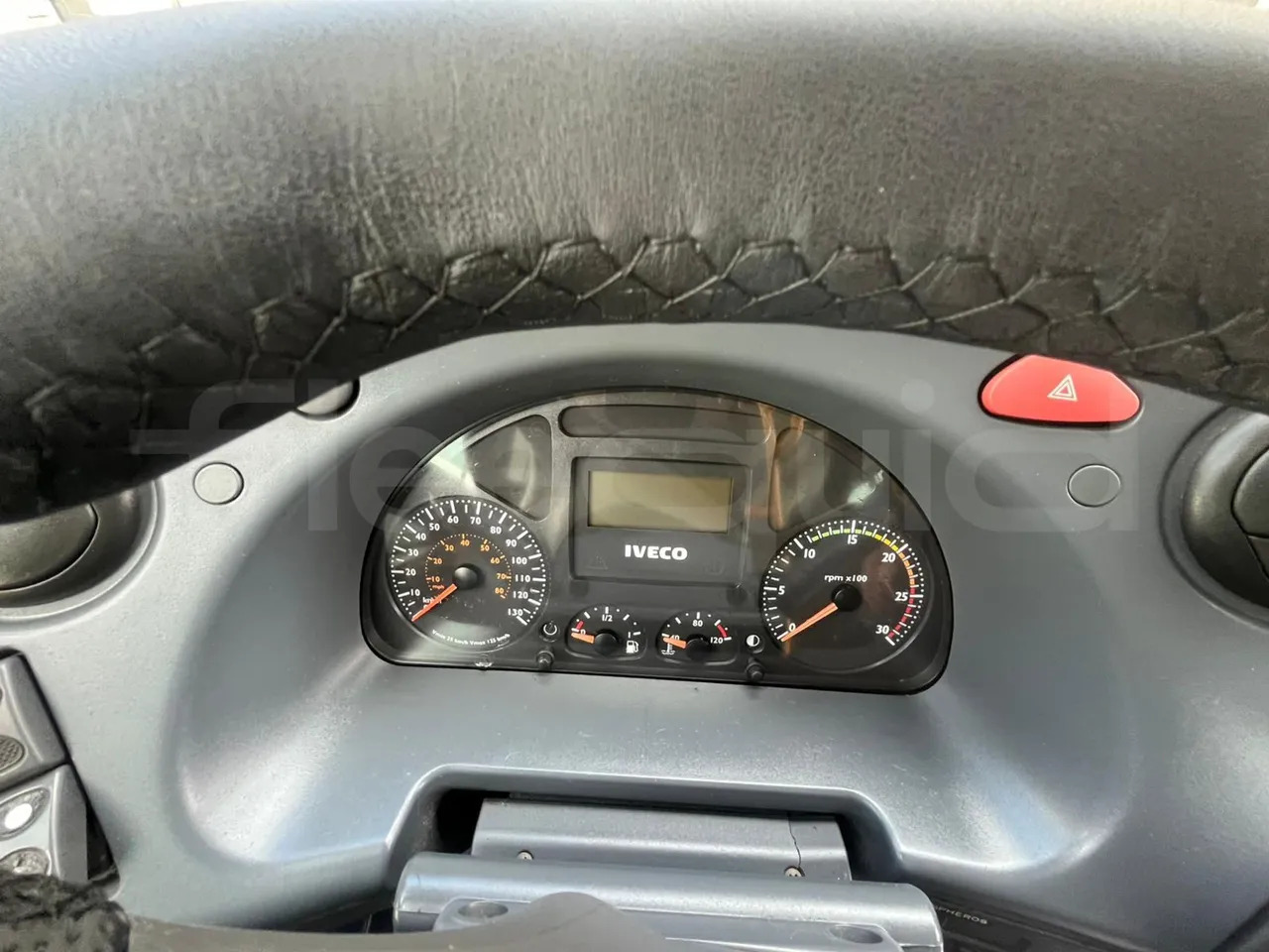 Iveco Crossway - Forstadsbus: bilde 3 Iveco Crossway - Forstadsbus: bilde 3